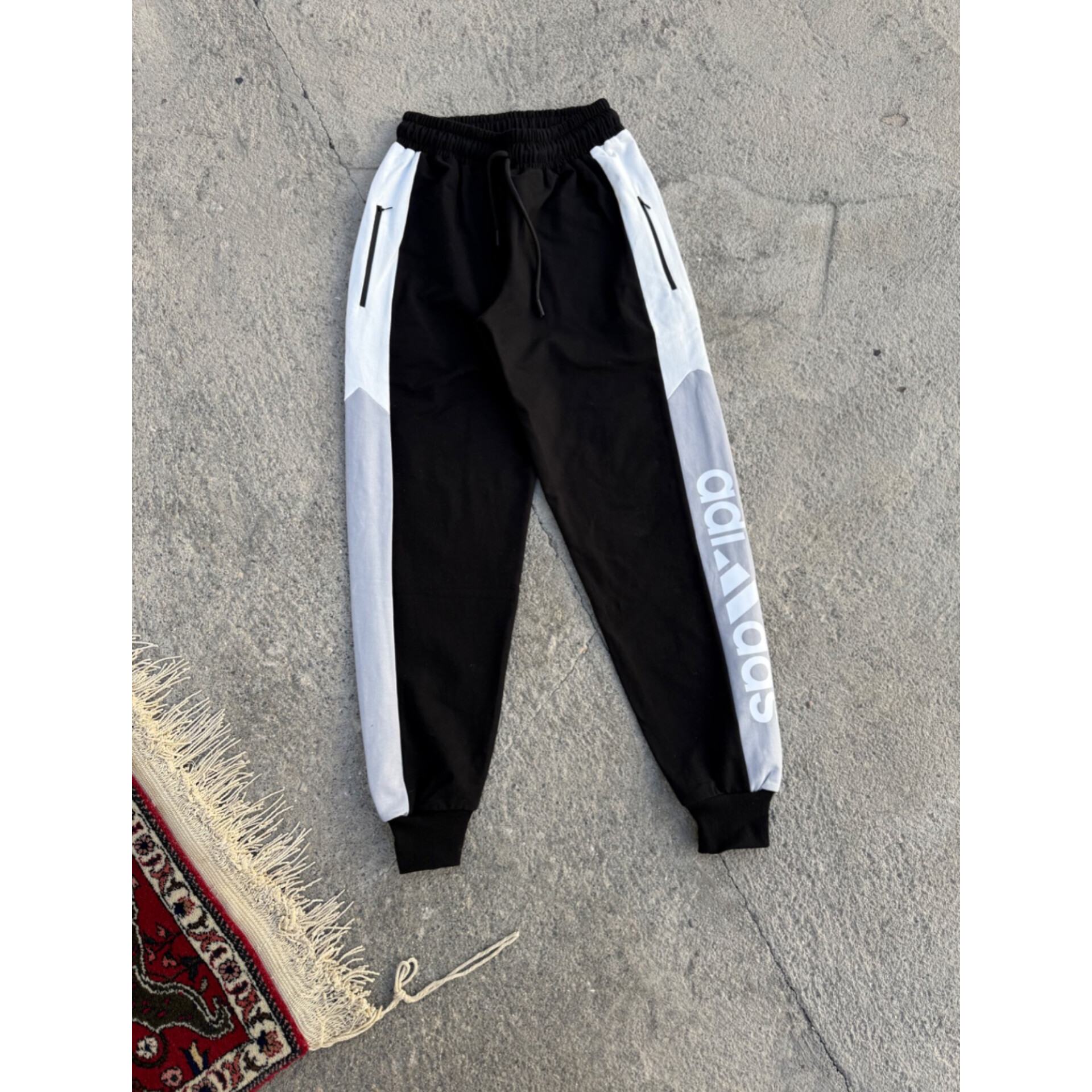 اسلش adidas
